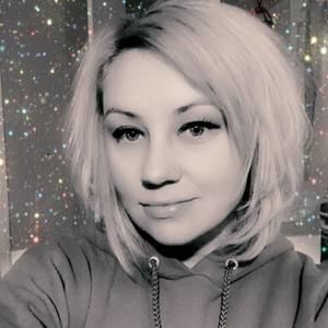 Meet your Posher, Brandy